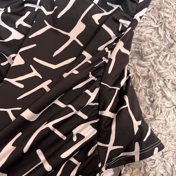 Jantzen Women Black/light gray swimming suit sz 14 - Picture 5 of 11